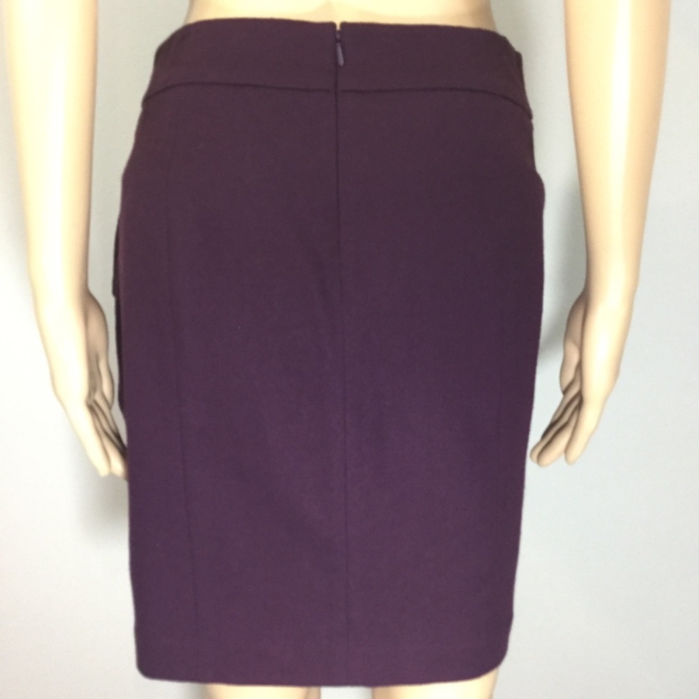 In Add Minus Fold Pleat Plum Wool Skirt - Picture 3 of 6